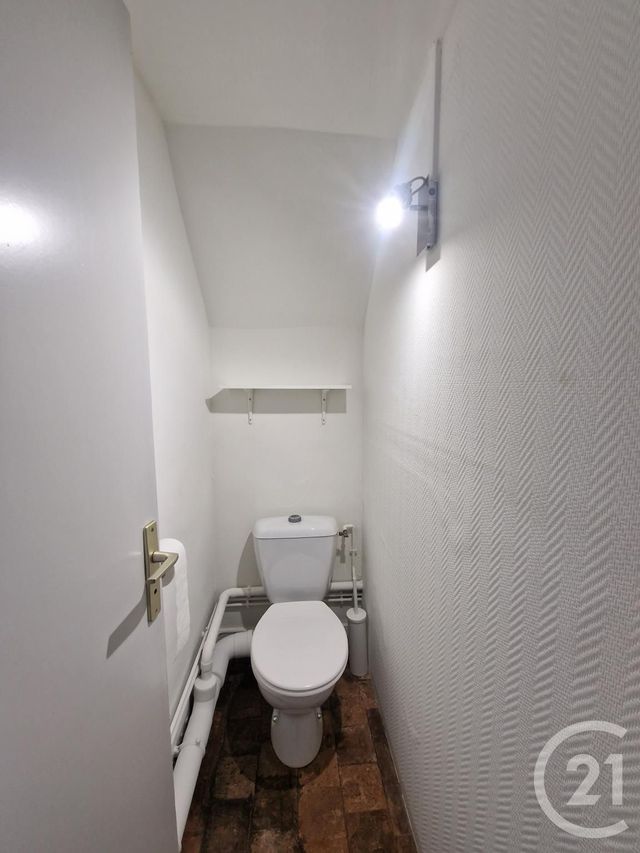Appartement F1 &agrave; louer - 1 pi&egrave;ce - 17,10 m2 - Moulins - 03 - AUVERGNE