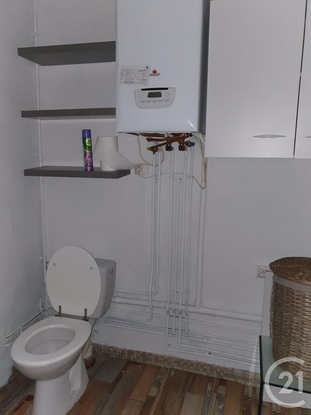 Appartement F1 &agrave; louer - 1 pi&egrave;ce - 28,74 m2 - Moulins - 03 - AUVERGNE
