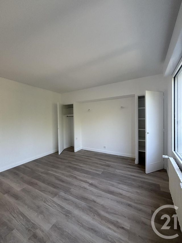 Appartement F2 &agrave; louer - 2 pi&egrave;ces - 62,53 m2 - Moulins - 03 - AUVERGNE