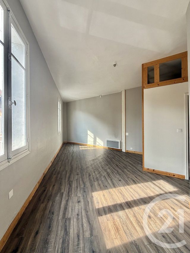 Local commercial à louer - 60.0 m2 - 03 - Allier