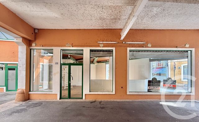 Local commercial à louer - 60.0 m2 - 03 - Allier
