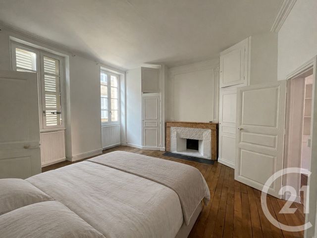 Maison &agrave; vendre - 8 pi&egrave;ces - 191,90 m2 - Moulins - 03 - AUVERGNE
