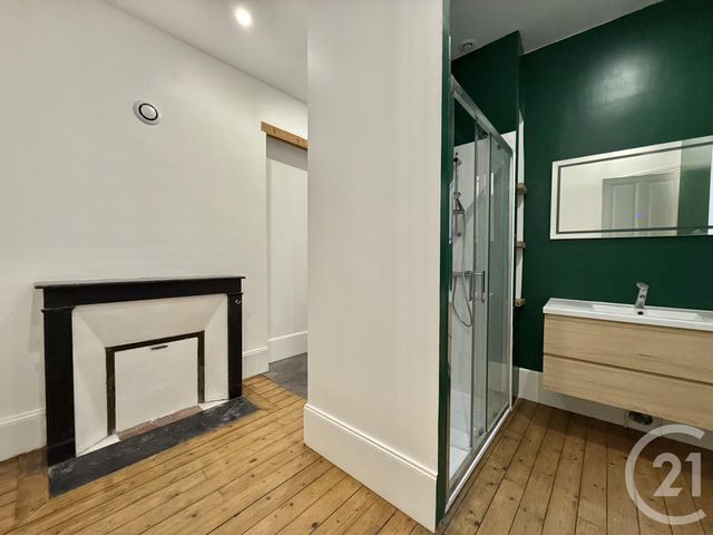 Maison &agrave; louer - 5 pi&egrave;ces - 150,73 m2 - Moulins - 03 - AUVERGNE