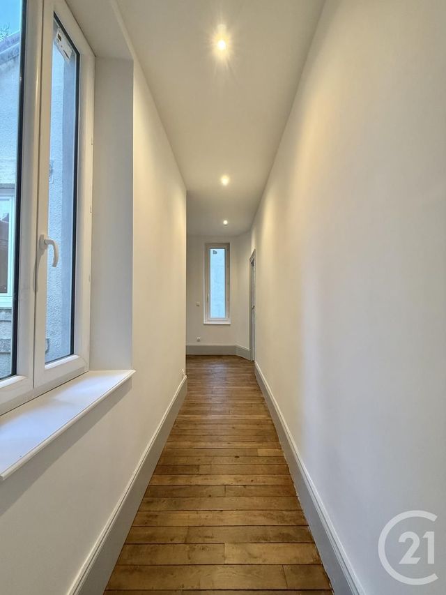 Maison &agrave; louer - 5 pi&egrave;ces - 150,73 m2 - Moulins - 03 - AUVERGNE