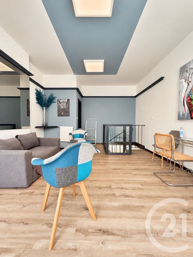 Appartement F2 &agrave; louer - 2 pi&egrave;ces - 61,58 m2 - Moulins - 03 - AUVERGNE