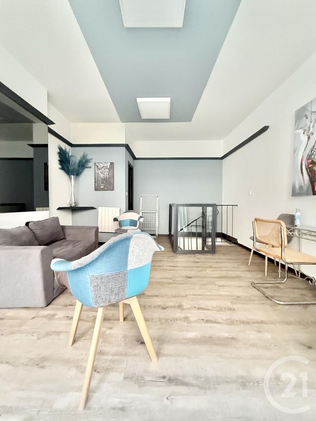 Appartement F2 &agrave; louer - 2 pi&egrave;ces - 61,58 m2 - Moulins - 03 - AUVERGNE