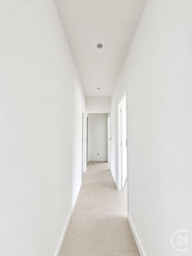 Maison &agrave; louer - 4 pi&egrave;ces - 99,09 m2 - Yzeure - 03 - AUVERGNE
