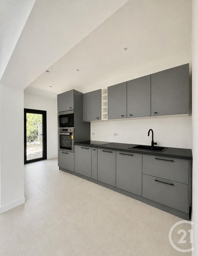 maison - YZEURE - 03