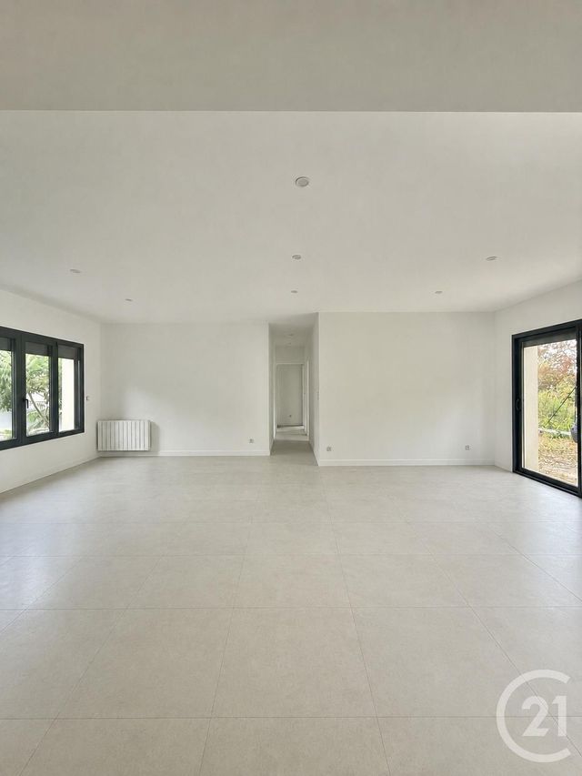Maison &agrave; louer - 4 pi&egrave;ces - 99,09 m2 - Yzeure - 03 - AUVERGNE