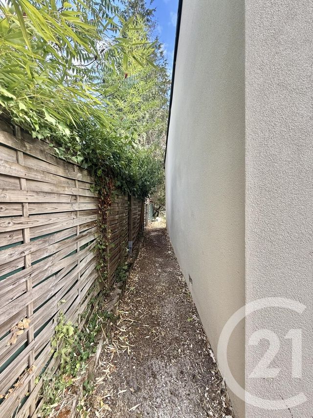 Maison &agrave; louer - 4 pi&egrave;ces - 99,09 m2 - Yzeure - 03 - AUVERGNE