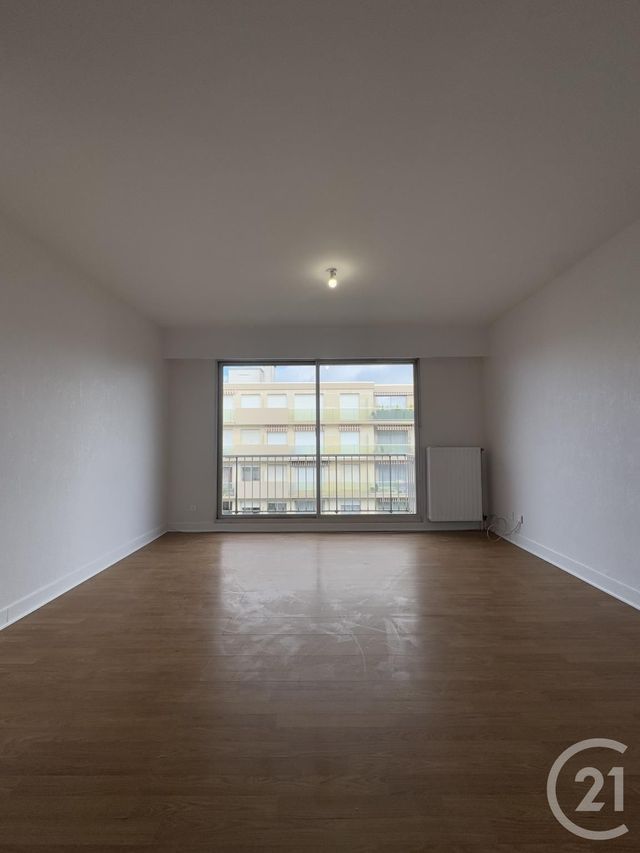 Appartement F2 &agrave; louer - 2 pi&egrave;ces - 47,30 m2 - Moulins - 03 - AUVERGNE