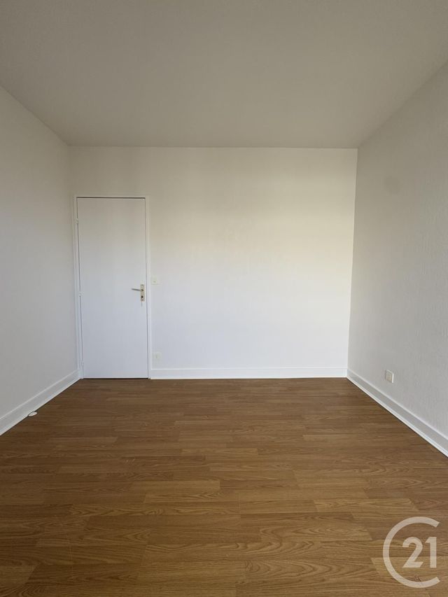 Appartement F2 &agrave; louer - 2 pi&egrave;ces - 47,30 m2 - Moulins - 03 - AUVERGNE