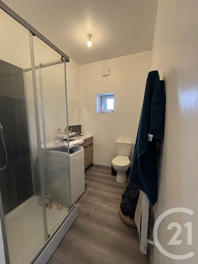 Appartement F3 &agrave; louer - 3 pi&egrave;ces - 66,81 m2 - Noyant D Allier - 03 - AUVERGNE