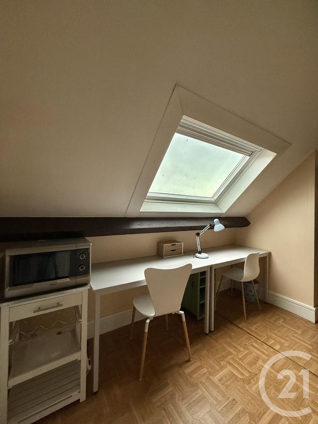 Appartement F1 &agrave; louer - 1 pi&egrave;ce - 20,35 m2 - Moulins - 03 - AUVERGNE
