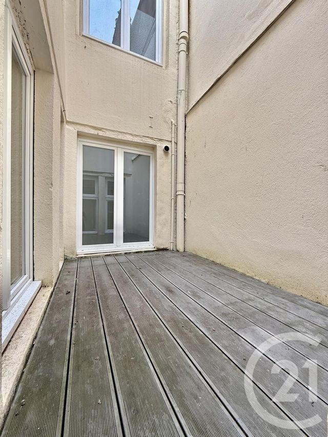 Appartement F3 &agrave; louer - 3 pi&egrave;ces - 69 m2 - Moulins - 03 - AUVERGNE