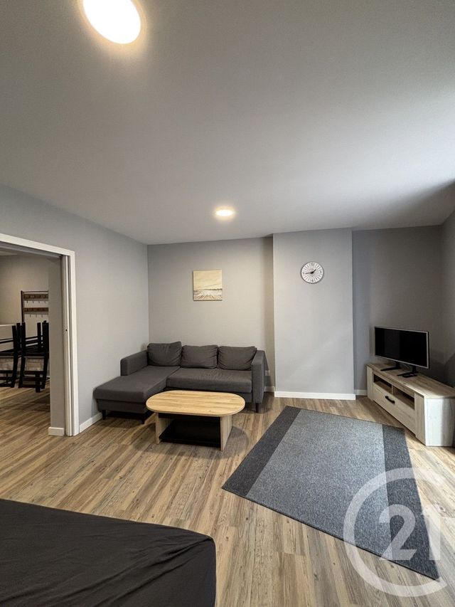 Appartement Studio &agrave; louer - 1 pi&egrave;ce - 31,19 m2 - Moulins - 03 - AUVERGNE