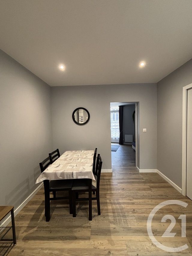 Appartement Studio &agrave; louer - 1 pi&egrave;ce - 31,19 m2 - Moulins - 03 - AUVERGNE