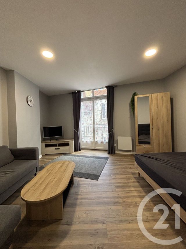 Appartement Studio &agrave; louer - 1 pi&egrave;ce - 31,19 m2 - Moulins - 03 - AUVERGNE