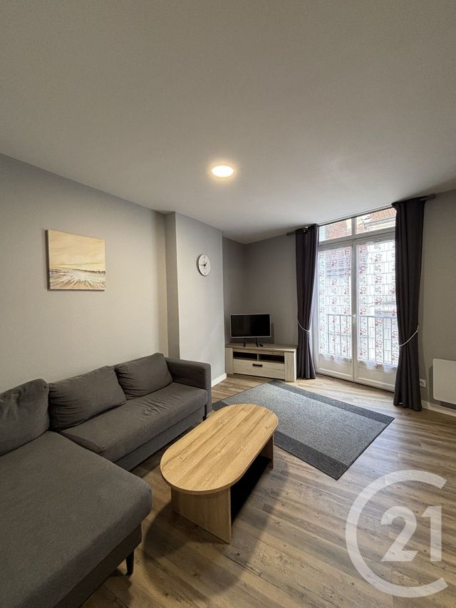 Appartement Studio &agrave; louer - 1 pi&egrave;ce - 31,19 m2 - Moulins - 03 - AUVERGNE