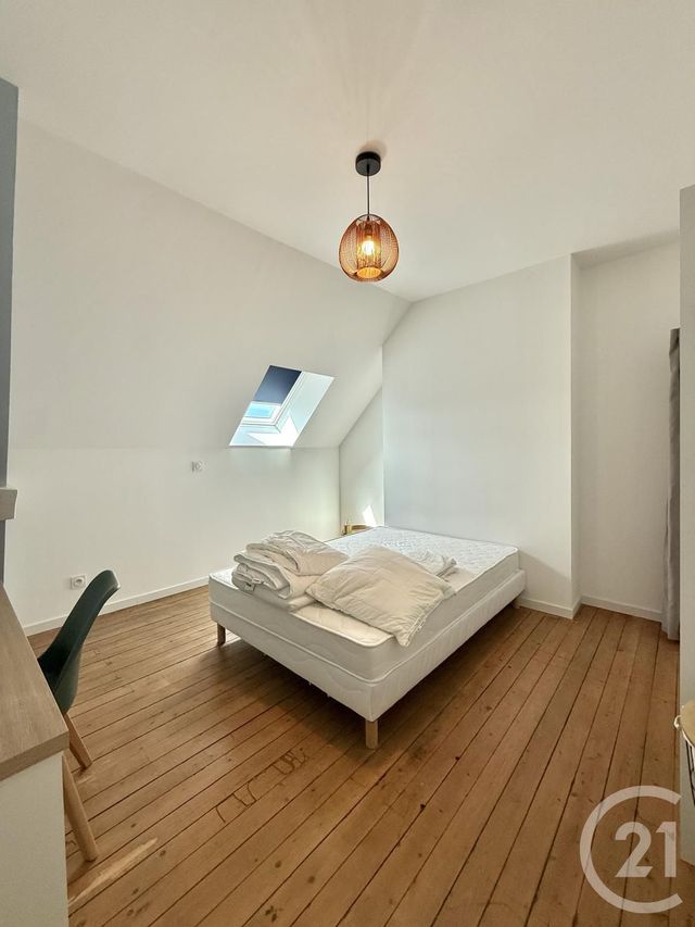 Appartement F5 &agrave; louer - 5 pi&egrave;ces - 123,60 m2 - Moulins - 03 - AUVERGNE