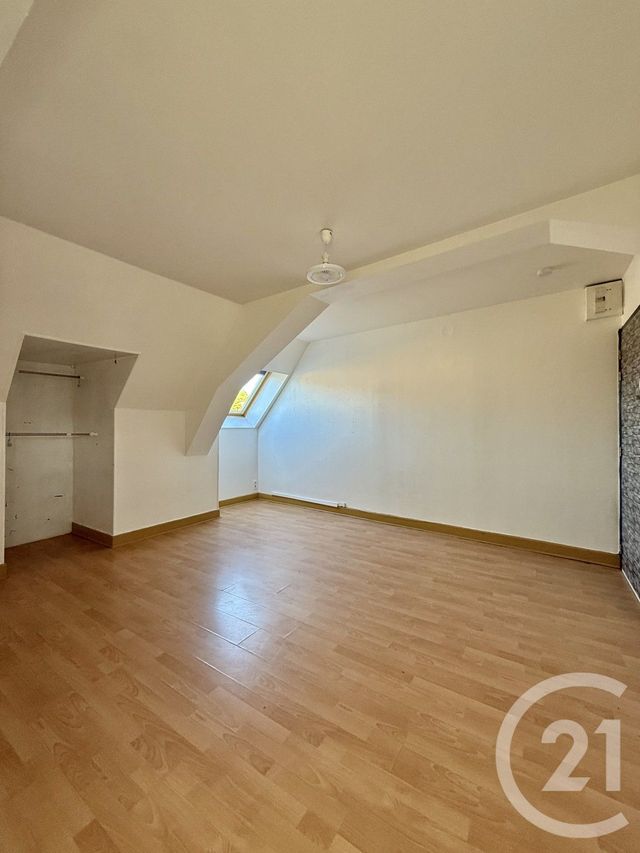 Appartement Studio &agrave; louer - 1 pi&egrave;ce - 28,24 m2 - Moulins - 03 - AUVERGNE