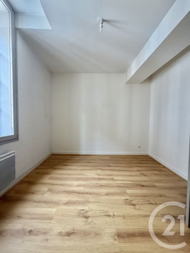 Appartement F2 &agrave; louer - 2 pi&egrave;ces - 47,46 m2 - Moulins - 03 - AUVERGNE
