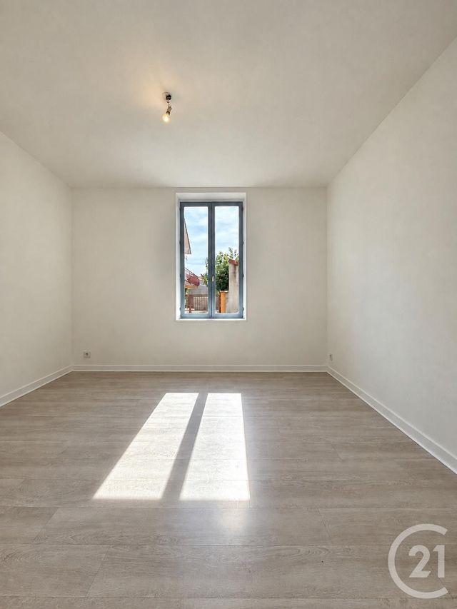 Appartement F2 &agrave; louer - 2 pi&egrave;ces - 26,58 m2 - Yzeure - 03 - AUVERGNE