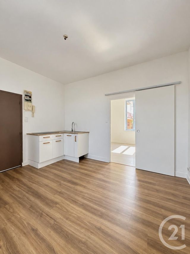 Appartement F2 &agrave; louer - 2 pi&egrave;ces - 26,58 m2 - Yzeure - 03 - AUVERGNE