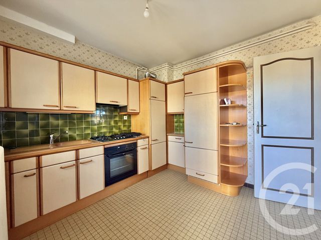 Appartement F3 &agrave; vendre - 3 pi&egrave;ces - 82,40 m2 - Moulins - 03 - AUVERGNE