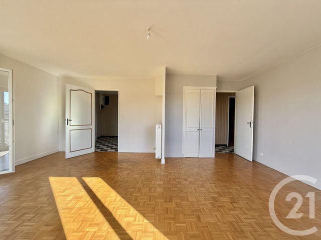Appartement F3 &agrave; vendre - 3 pi&egrave;ces - 82,40 m2 - Moulins - 03 - AUVERGNE