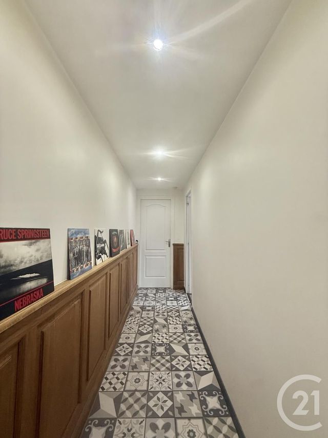 Maison &agrave; vendre - 4 pi&egrave;ces - 122 m2 - Moulins - 03 - AUVERGNE