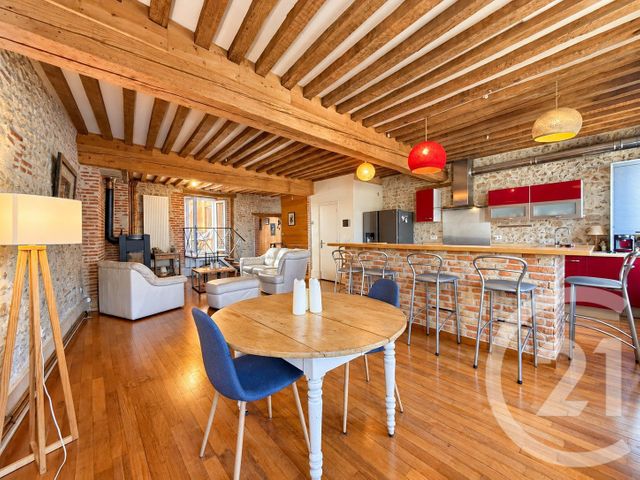 Maison 8 pièces 243 m² · à Bourbon-Lancy · 242,9 m² · 180 000 €