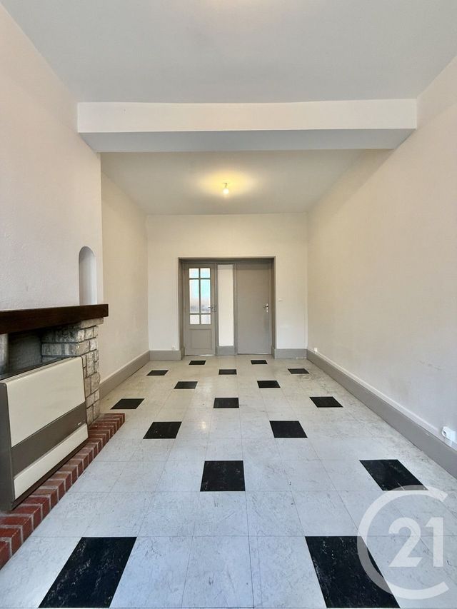 Appartement F1 &agrave; louer - 1 pi&egrave;ce - 29,87 m2 - Moulins - 03 - AUVERGNE