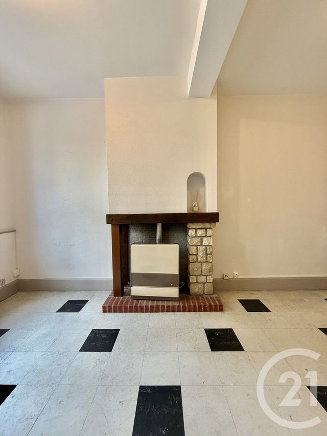Appartement F1 &agrave; louer - 1 pi&egrave;ce - 29,87 m2 - Moulins - 03 - AUVERGNE