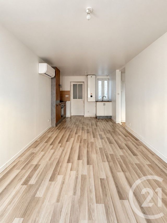 Appartement F4 &agrave; louer - 4 pi&egrave;ces - 70,79 m2 - Moulins - 03 - AUVERGNE