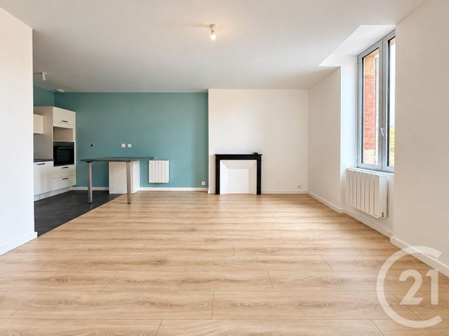 Appartement F4 &agrave; louer - 4 pi&egrave;ces - 89,50 m2 - Yzeure - 03 - AUVERGNE