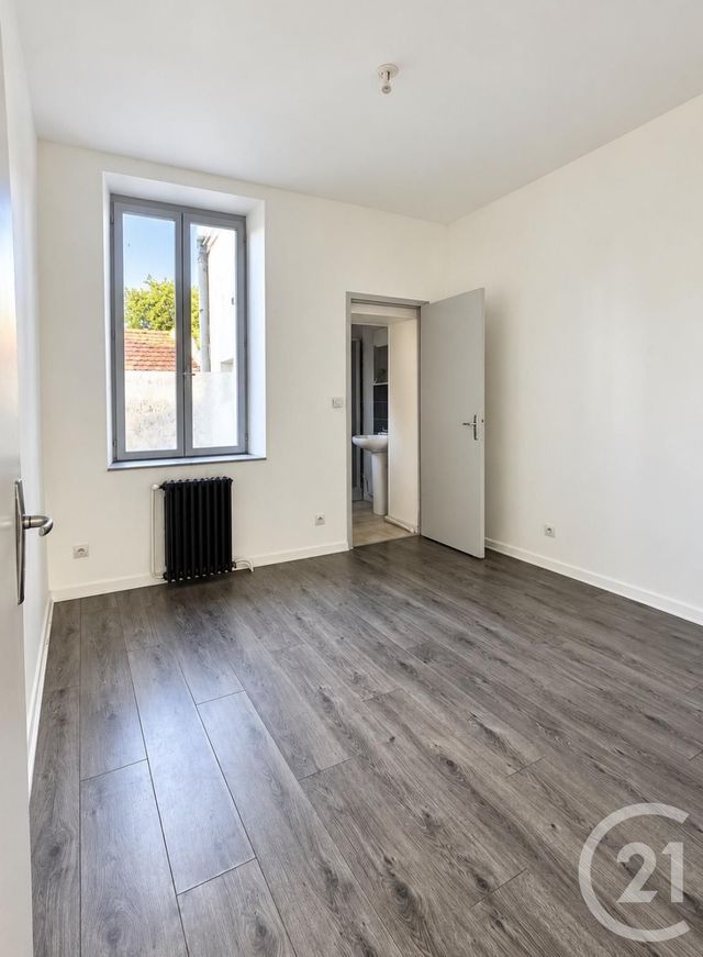 Appartement F2 &agrave; louer - 2 pi&egrave;ces - 23,79 m2 - Yzeure - 03 - AUVERGNE