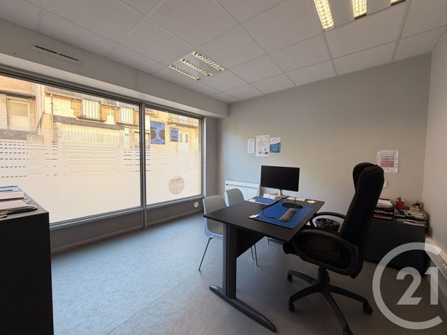 Local commercial à louer - 165.0 m2 - 03 - Allier