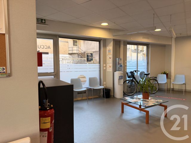 Local commercial à louer - 165.0 m2 - 03 - Allier