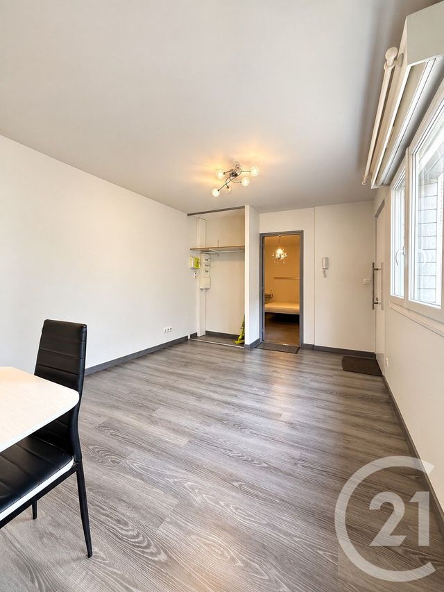 Appartement F2 &agrave; louer - 2 pi&egrave;ces - 39,52 m2 - Moulins - 03 - AUVERGNE