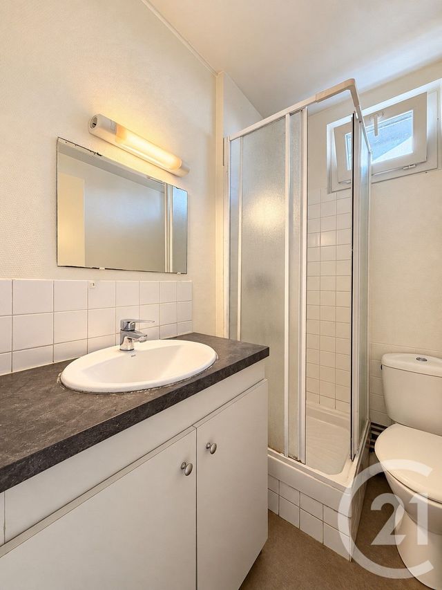 Appartement F2 &agrave; louer - 2 pi&egrave;ces - 41,20 m2 - Yzeure - 03 - AUVERGNE