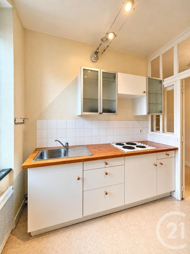 Appartement F2 &agrave; louer - 2 pi&egrave;ces - 36,21 m2 - Moulins - 03 - AUVERGNE