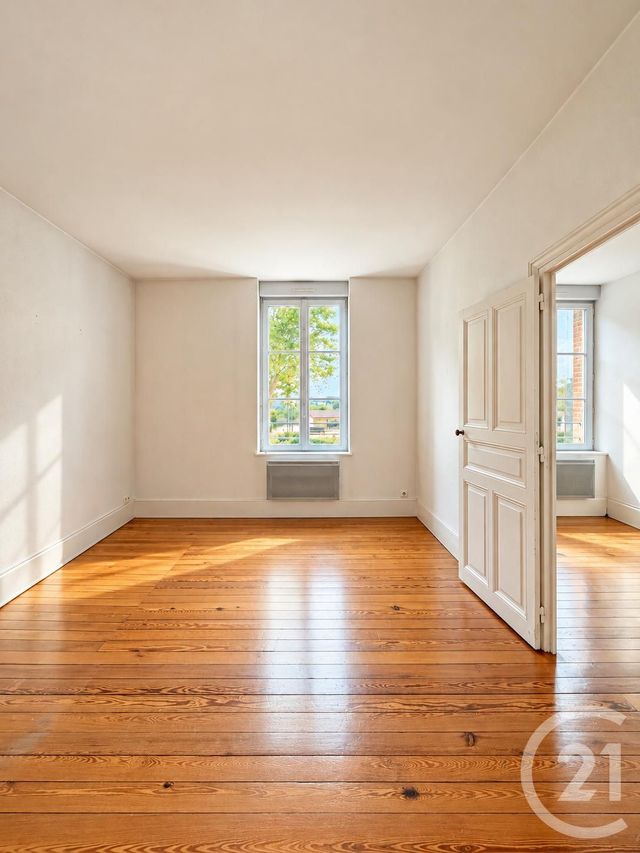Appartement F2 &agrave; louer - 2 pi&egrave;ces - 36,21 m2 - Moulins - 03 - AUVERGNE