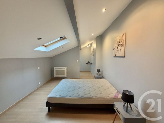 Appartement F3 bis &agrave; vendre - 4 pi&egrave;ces - 75,88 m2 - Moulins - 03 - AUVERGNE