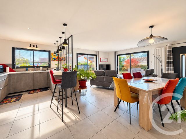 Maison &agrave; vendre - 4 pi&egrave;ces - 116 m2 - Yzeure - 03 - AUVERGNE