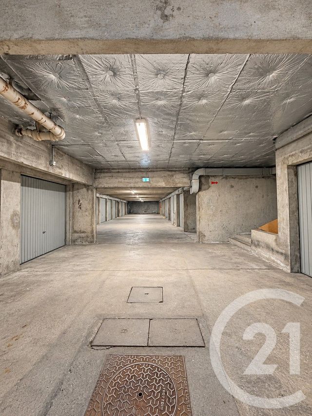 Parking &agrave; louer - 15 m2 - Moulins - 03 - AUVERGNE