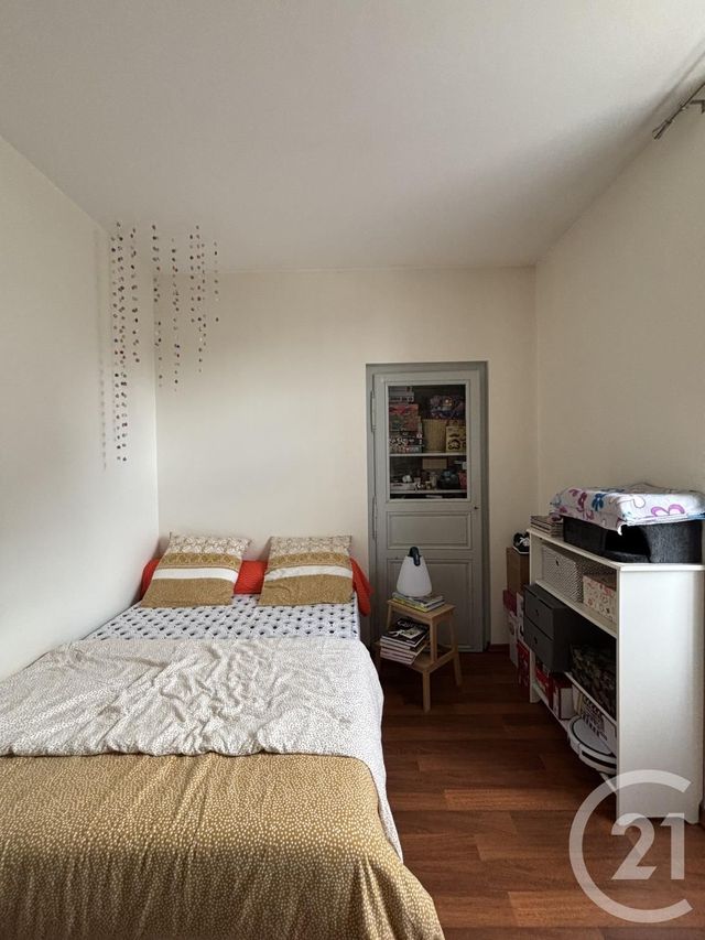 Appartement F2 &agrave; louer - 2 pi&egrave;ces - 42,35 m2 - Moulins - 03 - AUVERGNE