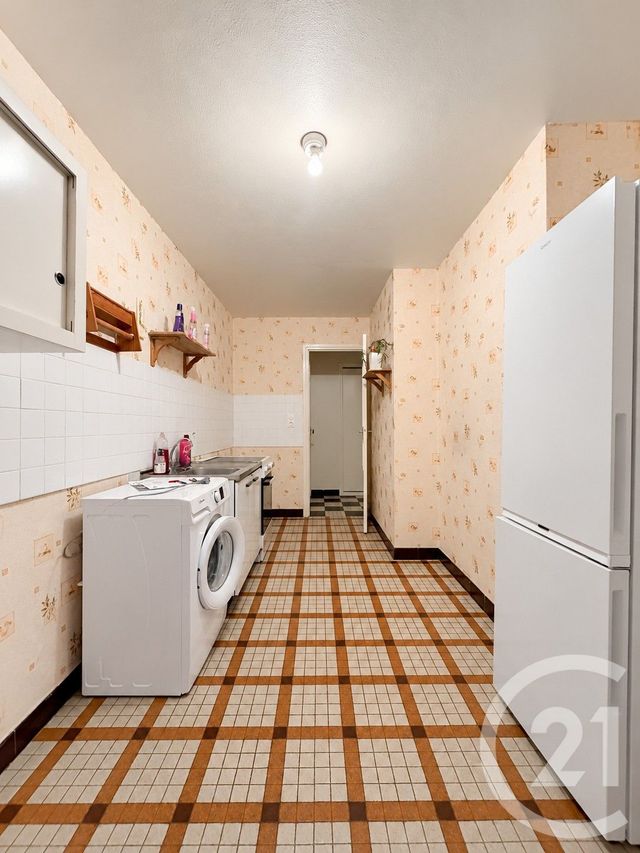 Appartement F3 &agrave; louer - 3 pi&egrave;ces - 66,35 m2 - Moulins - 03 - AUVERGNE