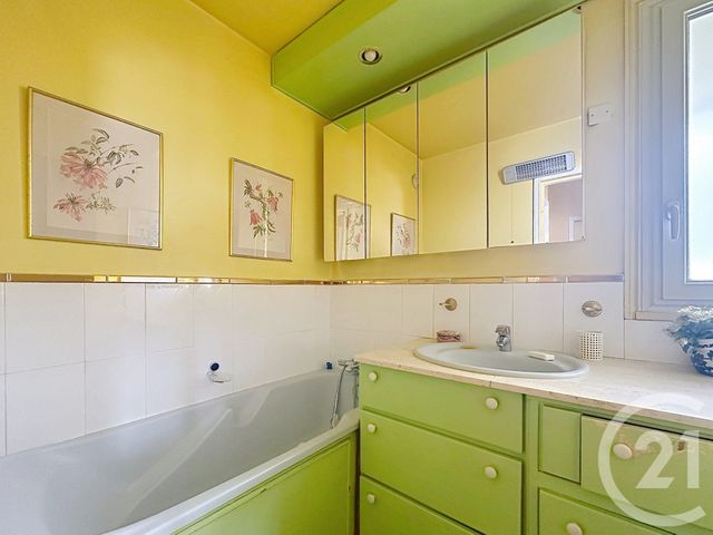 Appartement F3 &agrave; vendre - 3 pi&egrave;ces - 65,63 m2 - Thiais - 94 - ILE-DE-FRANCE