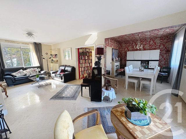 Maison à vendre - 7 pièces - 190 m2 - Thiais - 94 - ILE-DE-FRANCE